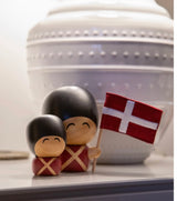 Fablewood - Frederik - Garder med Flag