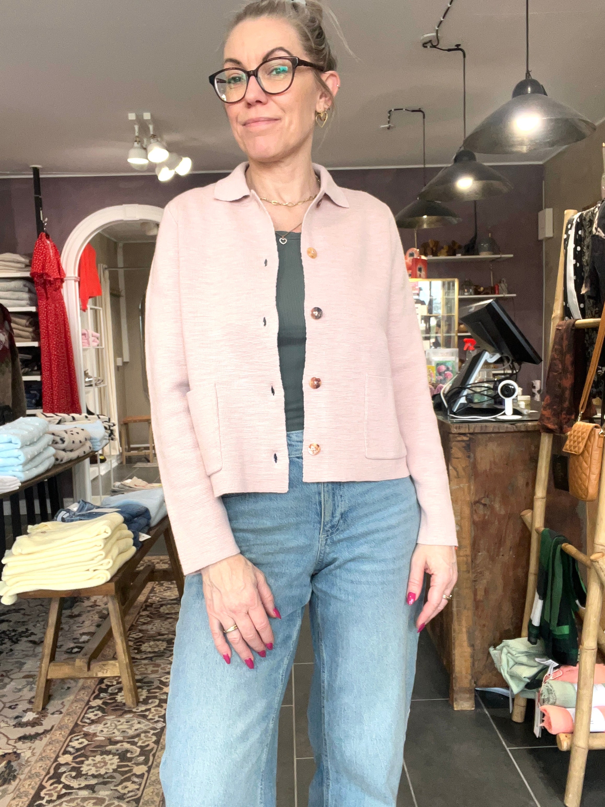 Lake Cardigan – Cold Rose fra Mansted