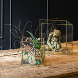 Speedtsberg figur – abe med unge i skød, antik guld, polyresin, 20×16×23 cm