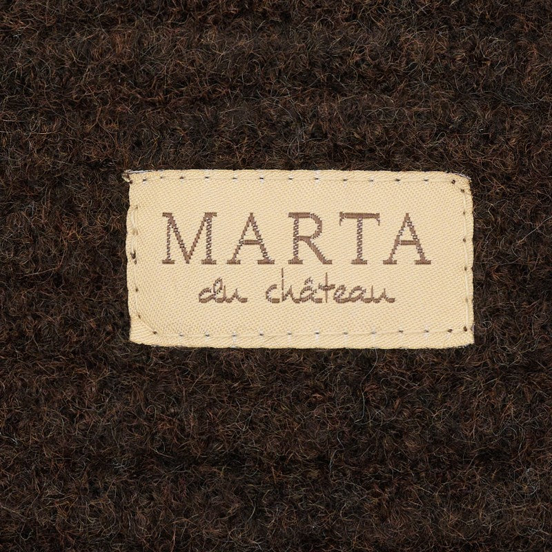 Strikket pandebånd fra Marta i brun med fine detaljer