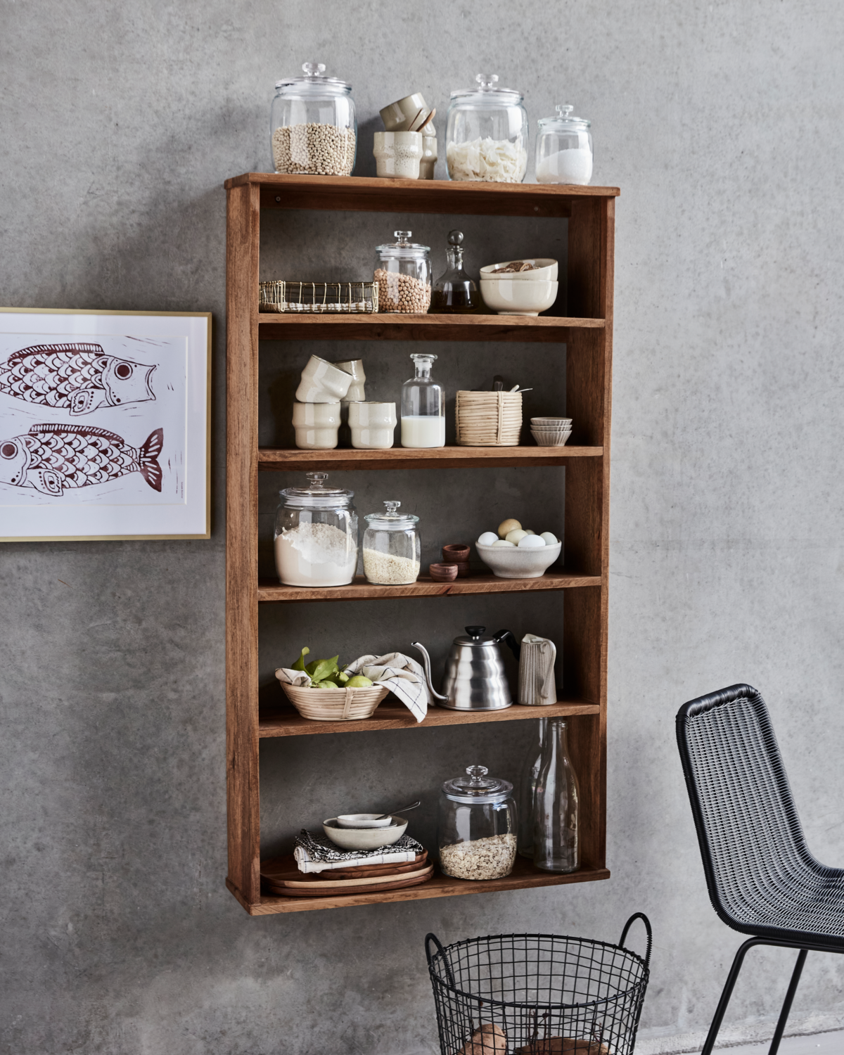 House Doctor HDBalance reol i antik brun mangotræ med rillede sider og 5 hylder, 130×70×18 cm