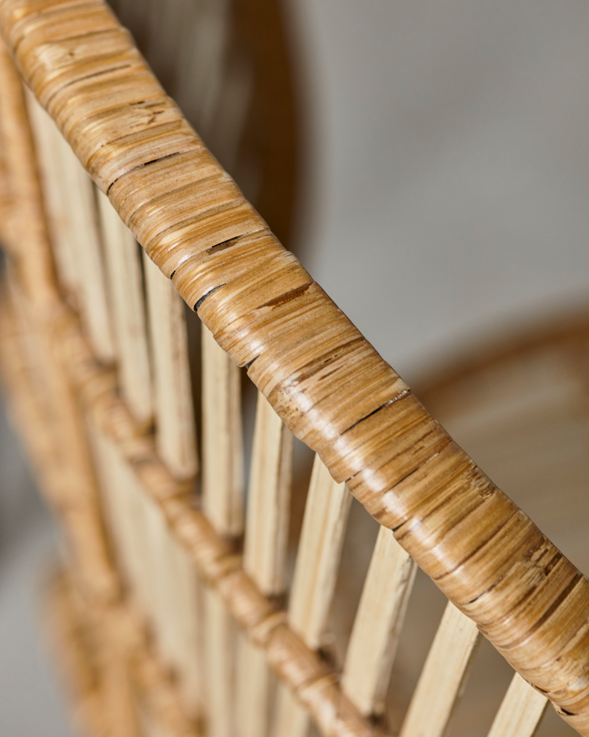 House Doctor HDTrecca spisebordsstol i natur rattan med sort jernstel