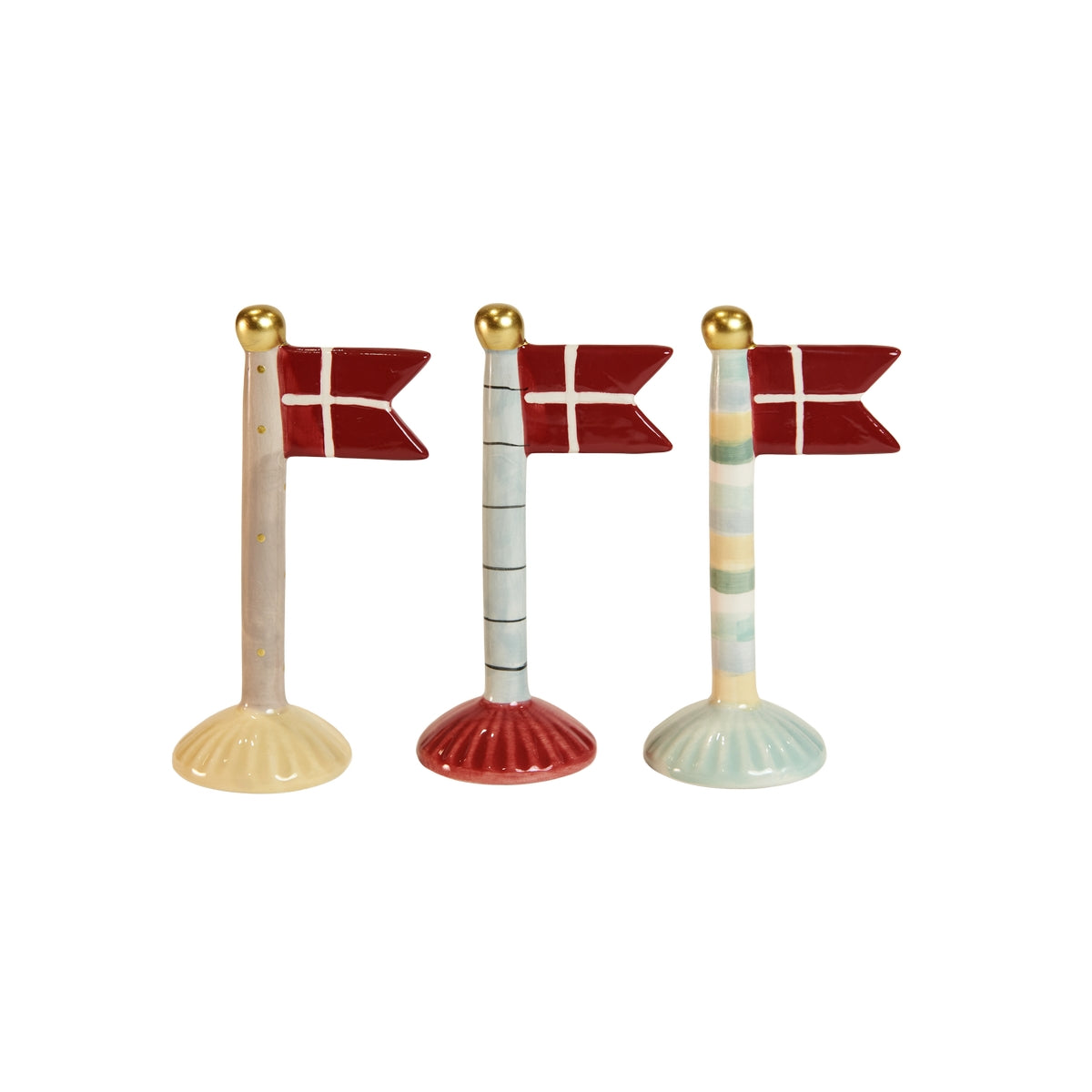Håndlavet keramikflag 14 cm fra Speedtsberg – klassisk dansk bordpynt

