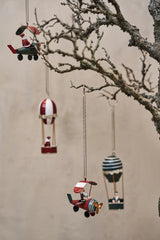 Speedtsberg Julemand & Elg i Luftballon 240048 – metal juleornament med fjederophæng