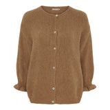 Juliana Knit 2413 fra Marta du Château – camel cardigan med 3/4-ærmer og knapper, frontvisning