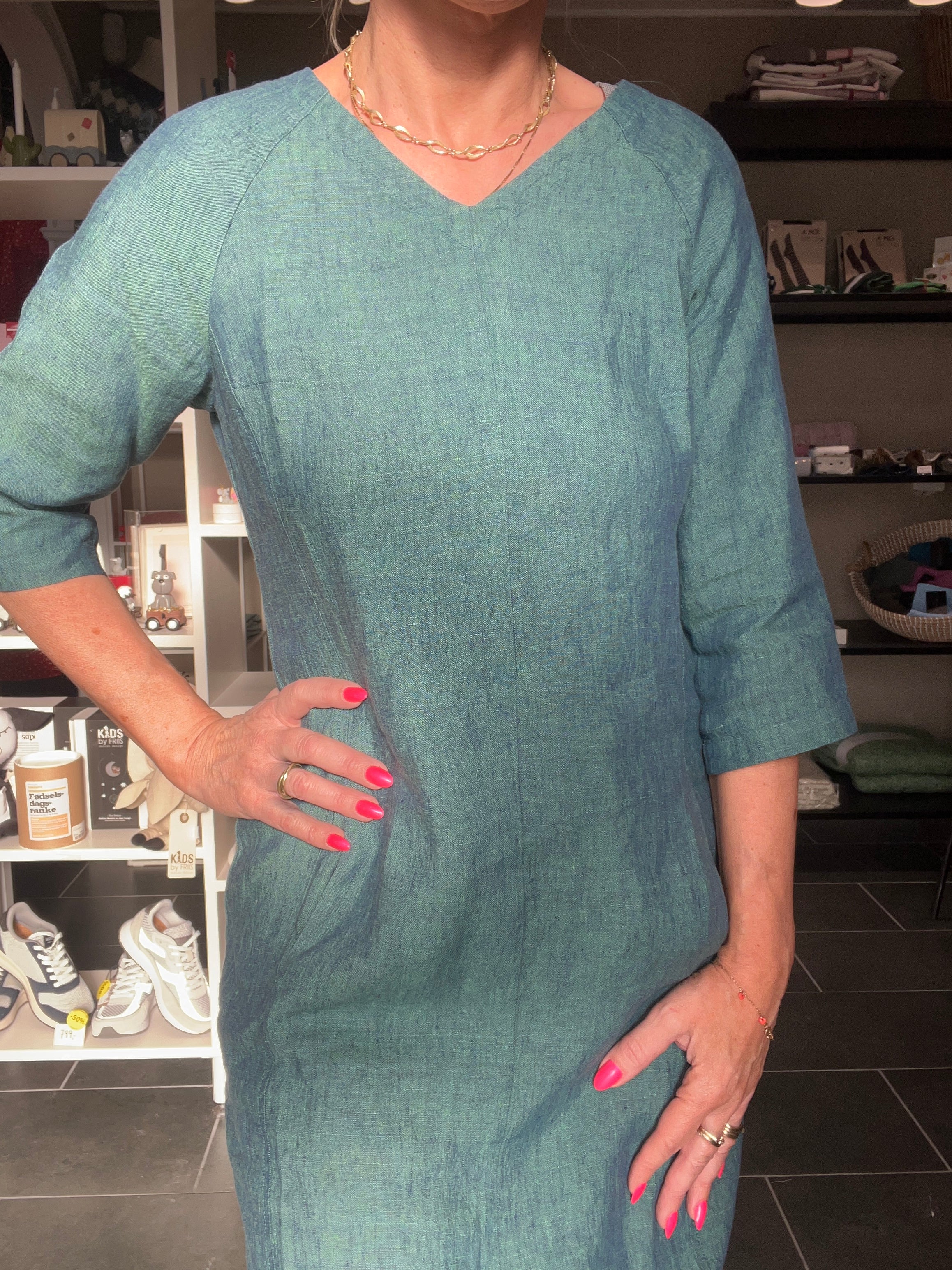 Safa Dress – Figursyet Hørkjole – Emerald Green – GR Nature
