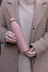 AYA&IDA 500 ml flaske i Ash Rose