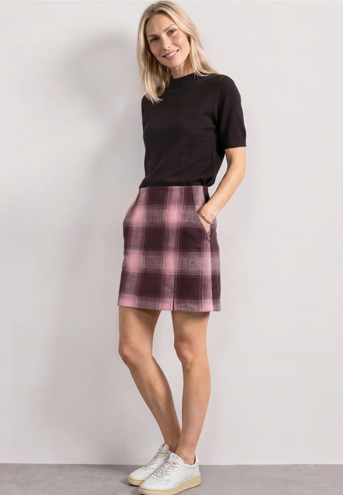 Street One kort ternet nederdel i uldlook