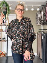 Cofur unika Diva Blouse med blomsterprint i pre-loved indisk sarisilke