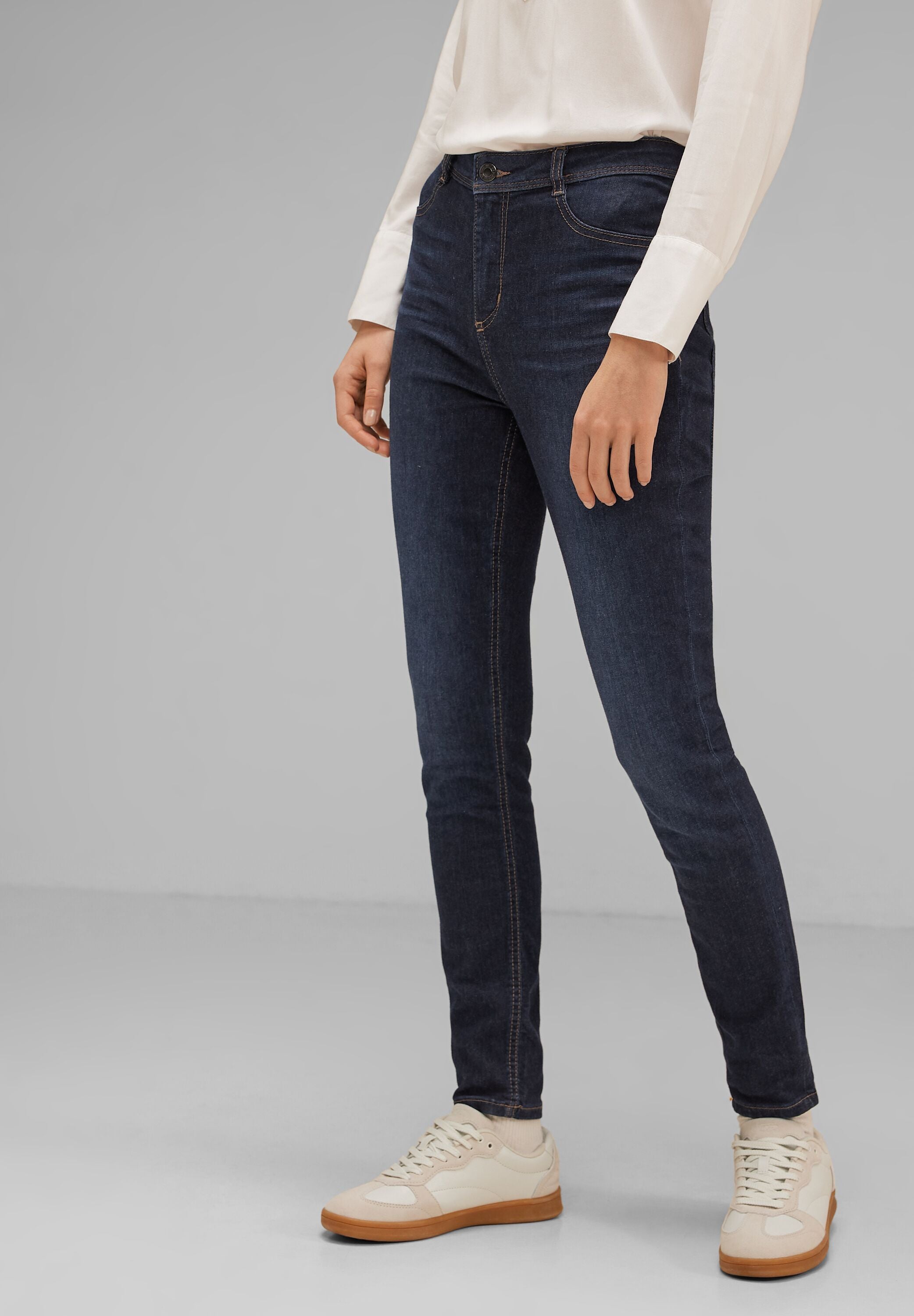 Skinny jeggings i Rinse Indigo fra Street One – høj talje og stretch
