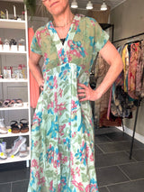 Feminin maxikjole i vintage silke