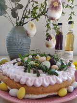 Påskekage med Rosmarinsirupmousse, Solbærsirupmousse og mascarpone