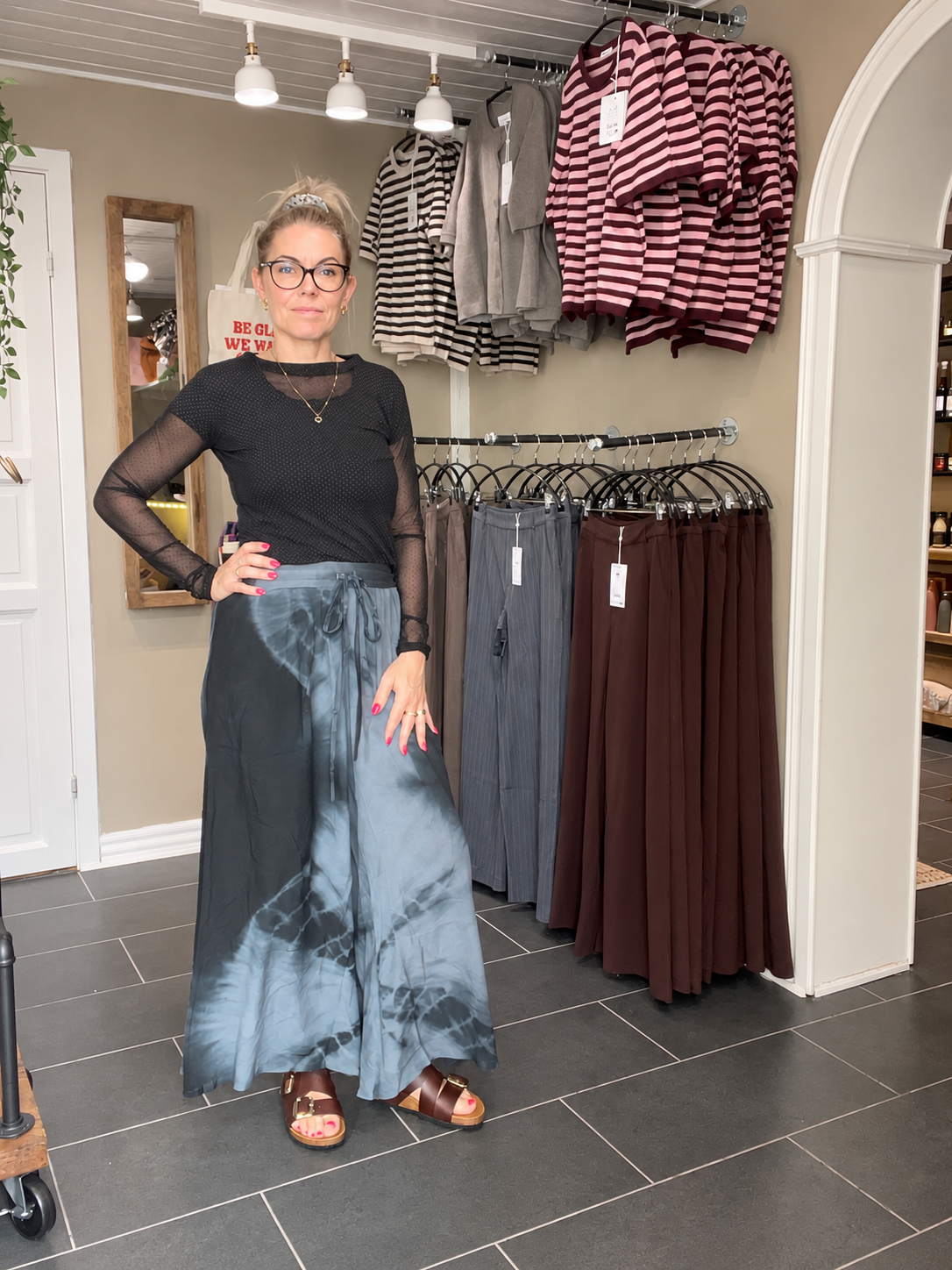 Cofur Pant Wide Legs sort/grå mønstrede bukser med brede ben