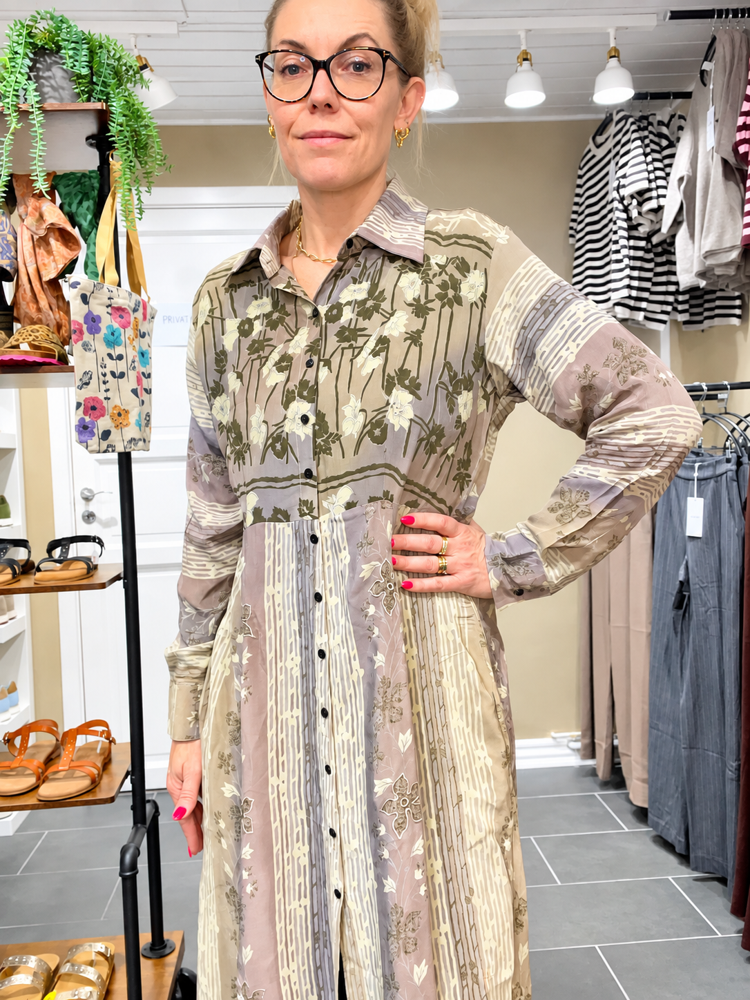Cofur New Yorker Dress S18 lang silkekjole i lavendel og lys grøn
