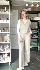 Short Vest Buttons – Hør Vest med Knapper – Timeless Beige – Street One