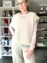 Bjoerk Strikvest – Latte fra Black Colour