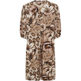 Goldie Kjole 7474 Camello fra Marta du Chateau med V-hals