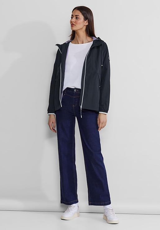 Street One Modern Windbreaker 201910 i Gravity Blue med hætte, refleksdetaljer og lukbare lommer