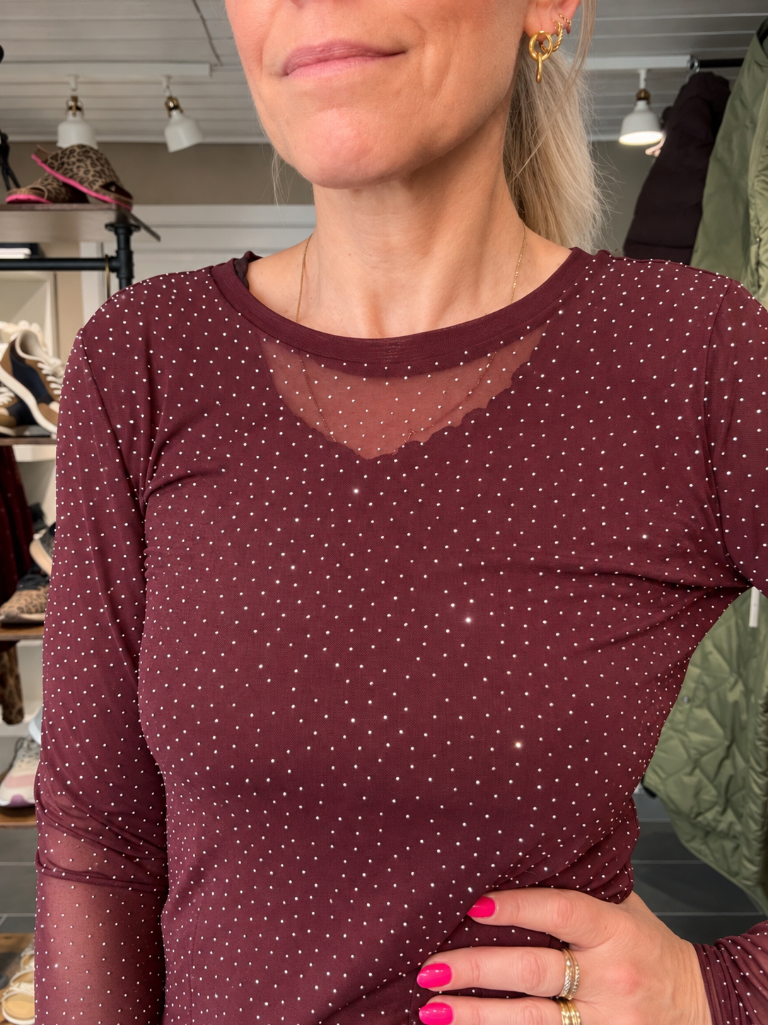 Black Colour Alexis Plum meshbluse til lag på lag