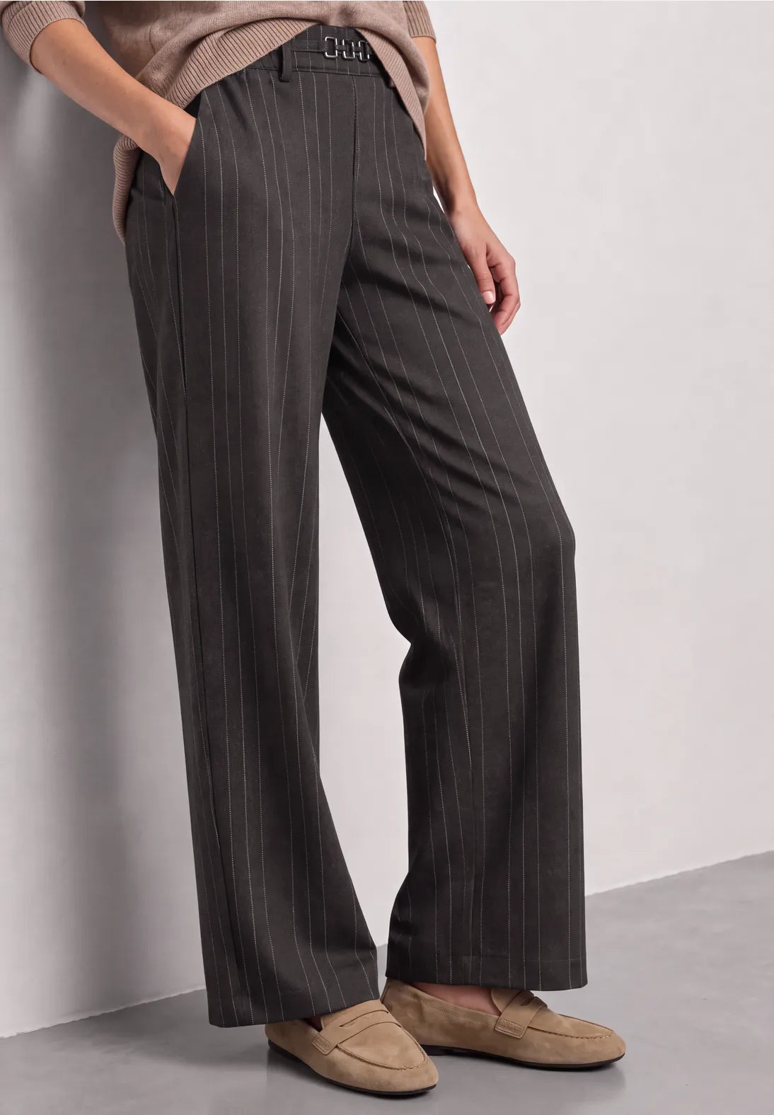 Street One Amalia Needle Bukser 380888 Black Coffee