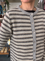 Mansted Yolie kort cardigan med relaxed fit
