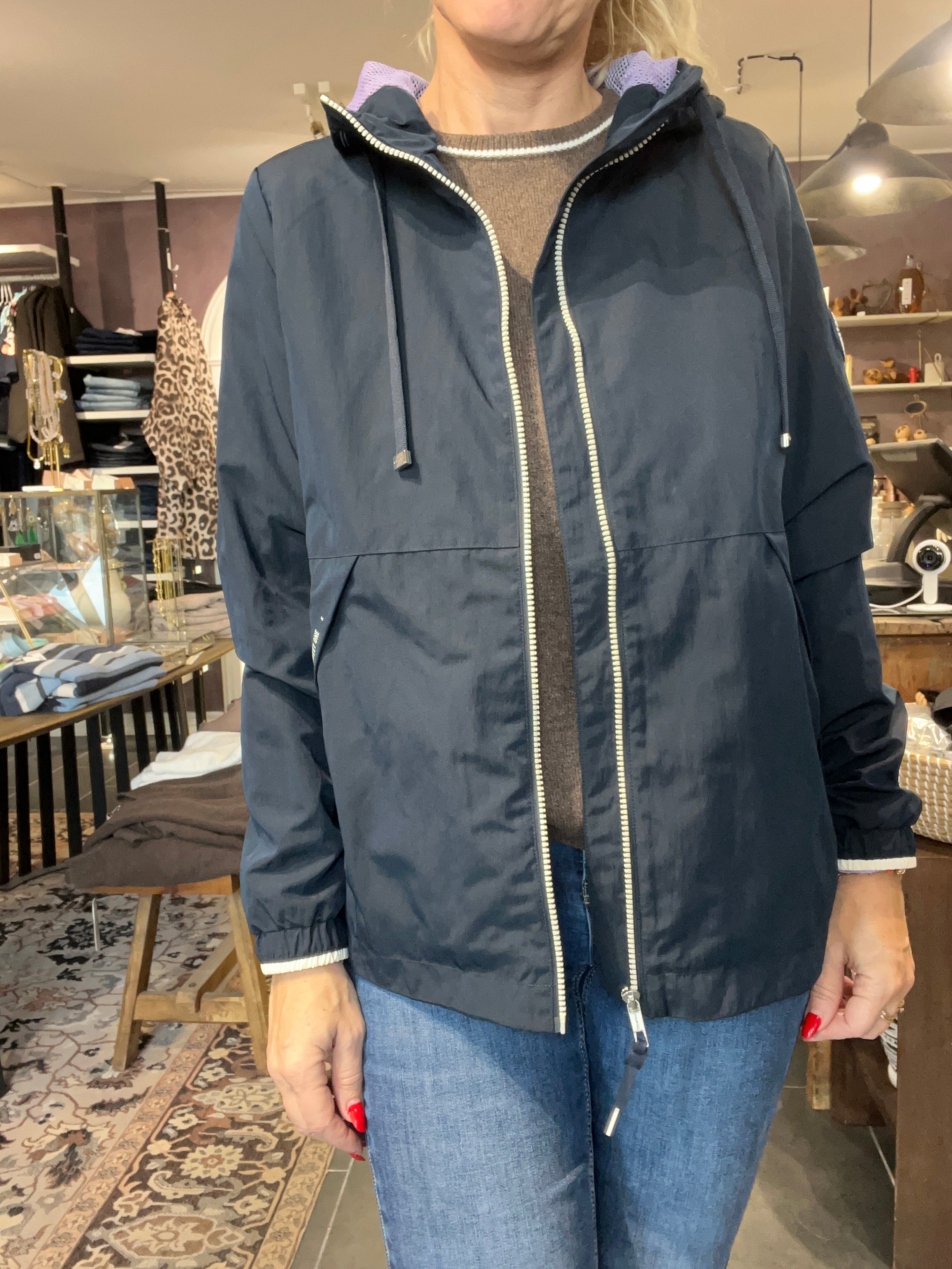 Street One “Modern Windbreaker” 201910 – Gravity Blue