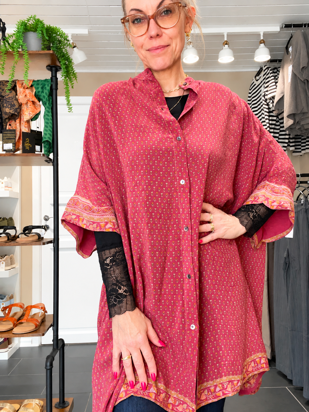 Diva Tunika Onesize – rød – 100% Genanvendt Silke – Cofur Denmark