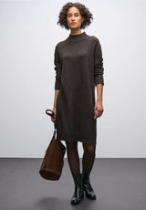 Street One mock neck midi strikkjole – Darkest Brown (144693)
