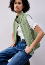Ærmeløs teddy vest til lag-på-lag styling