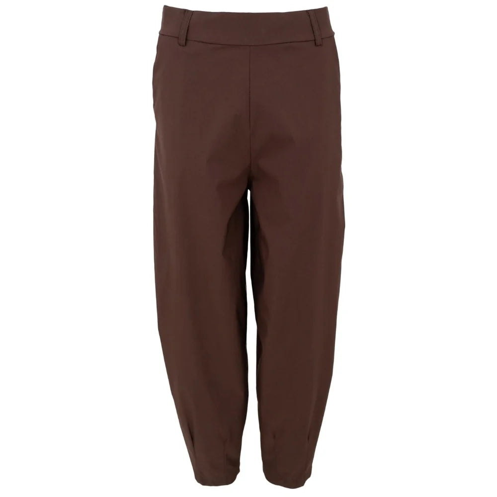 Beate Barrel Pant i Mocca fra Black Colour