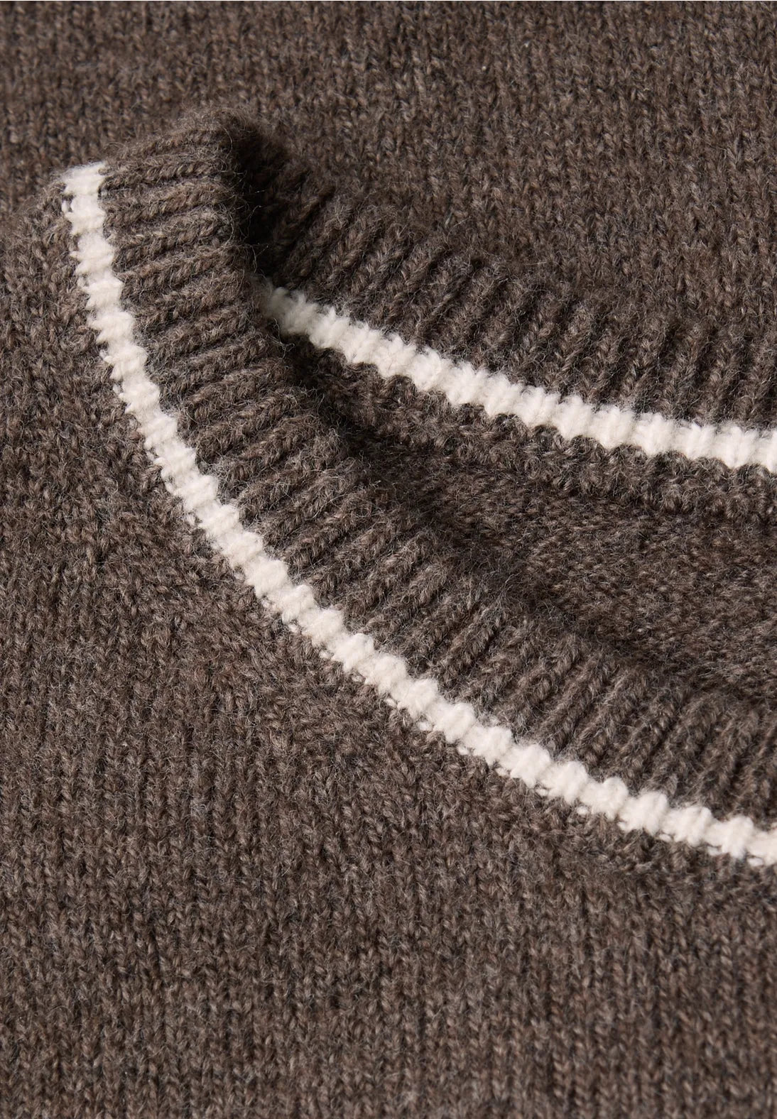 Street One roundneck sweater 303477 i dark nomad brown meleret – kortærmet strik med rund hals