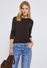 Street One Rib Shirt 323988 i Deep Roast Brown – front med bådudskæring