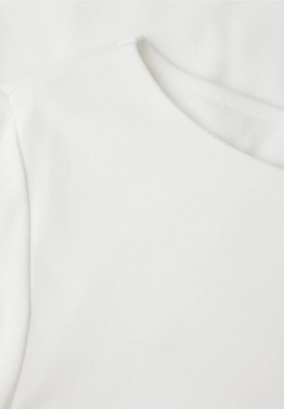 Street One QR New Lanea 324176 i off white – langærmet basisbluse med U-bådsudskæring og dobbelt forstykke