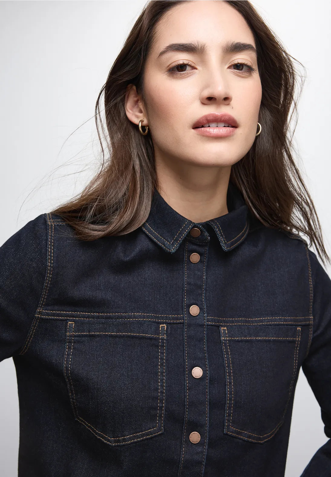 Street One Style Blouse 346057 – denimskjorte i rinse blue washed med sideslidser