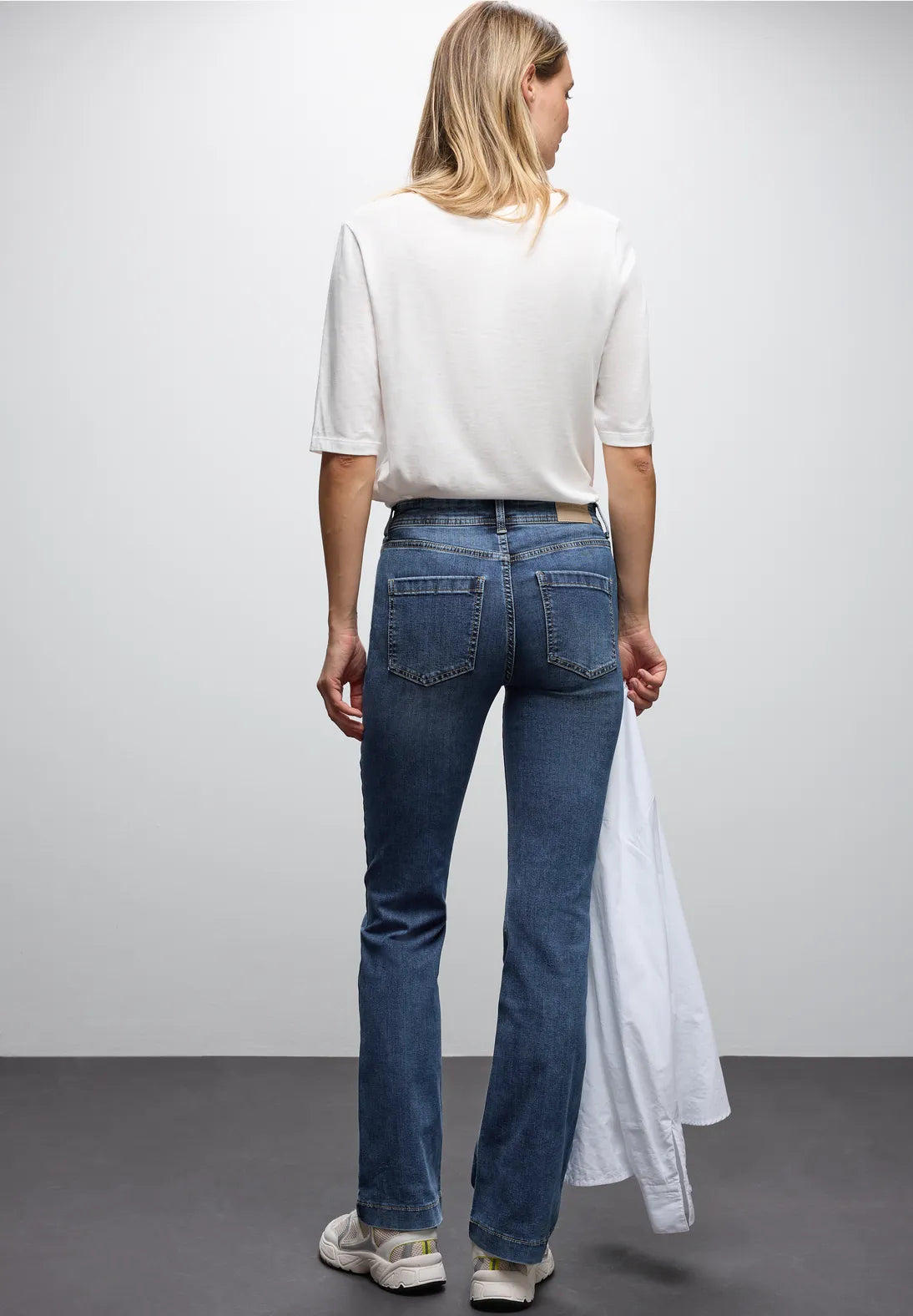Street One Bootcut HW Jeans 379750 i Medium Blue, høj talje og bootcut