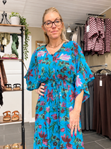 Cofur Lombok Dress S27 – dyb turkis blomstret