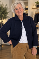 Mansted Bobo Navy jakke i boiled wool til dame