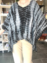 Unik poncho bluse i genanvendt sari silke