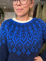 Balustrik unika sweater med vinrankemønster Onesize