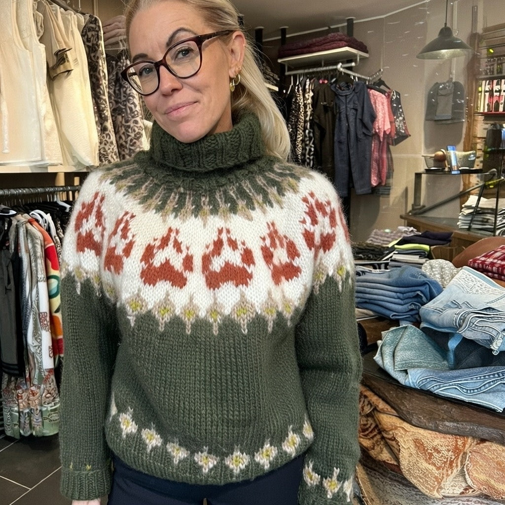 Håndstrikket Balustrik sweater i islandsk uld med pote-mønster