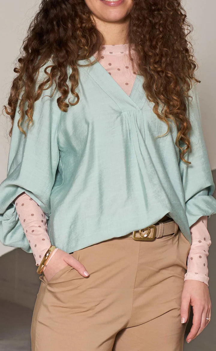 Annie mesh blouse fra Black Colour powder dot transparent bluse dame