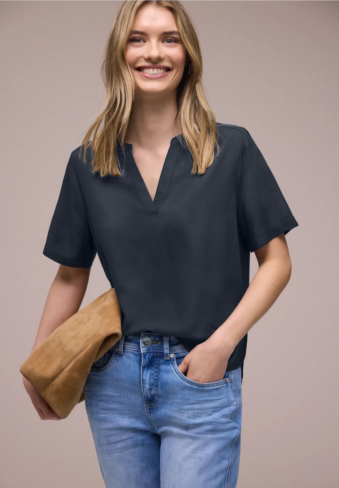 Street One Splitneck bluse i 100% viskose