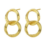 Curly forgyldte øreringe fra Zefina Denmark med twisted ringe