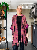 Cofur tunika dame i rosa bordeaux tie-dye genanvendt silke
