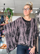 Cofur Lombok Poncho Blouse bordeaux tie-dye one-of-a-kind silkebluse til dame