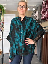 Cofur unika Diva Blouse petroleum i pre-loved indisk sarisilke