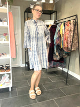Cofur lys blå og grå City Dress i genanvendt sari silke