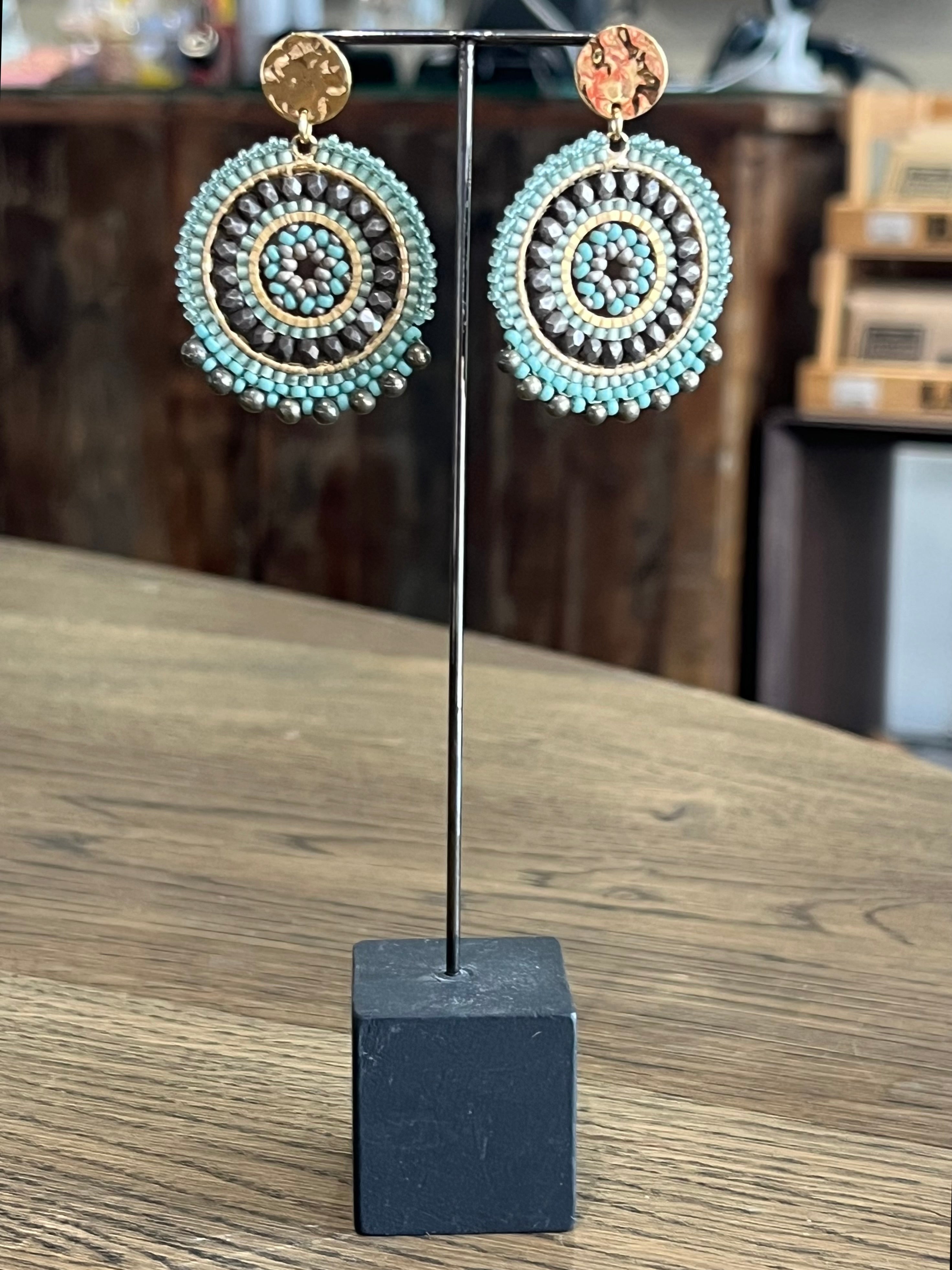 Håndlavede Maq Jewelry øreringe med røgfarvede detaljer