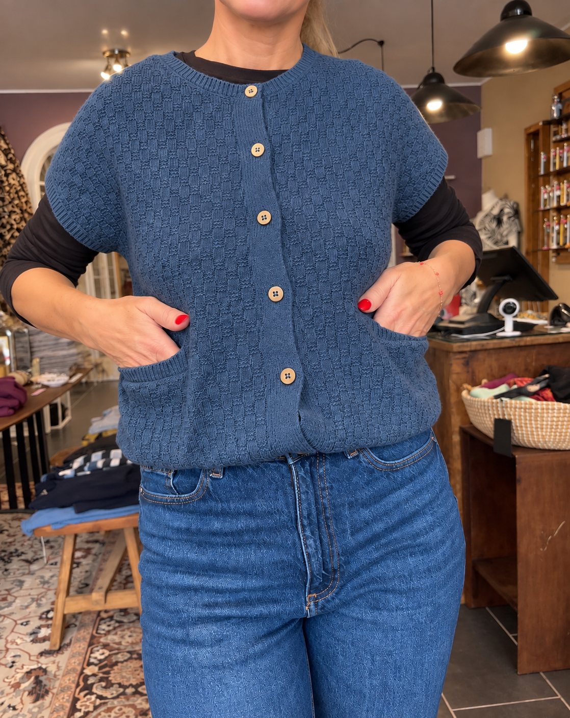 Mansted Komma Soft Blue vest med relaxed fit