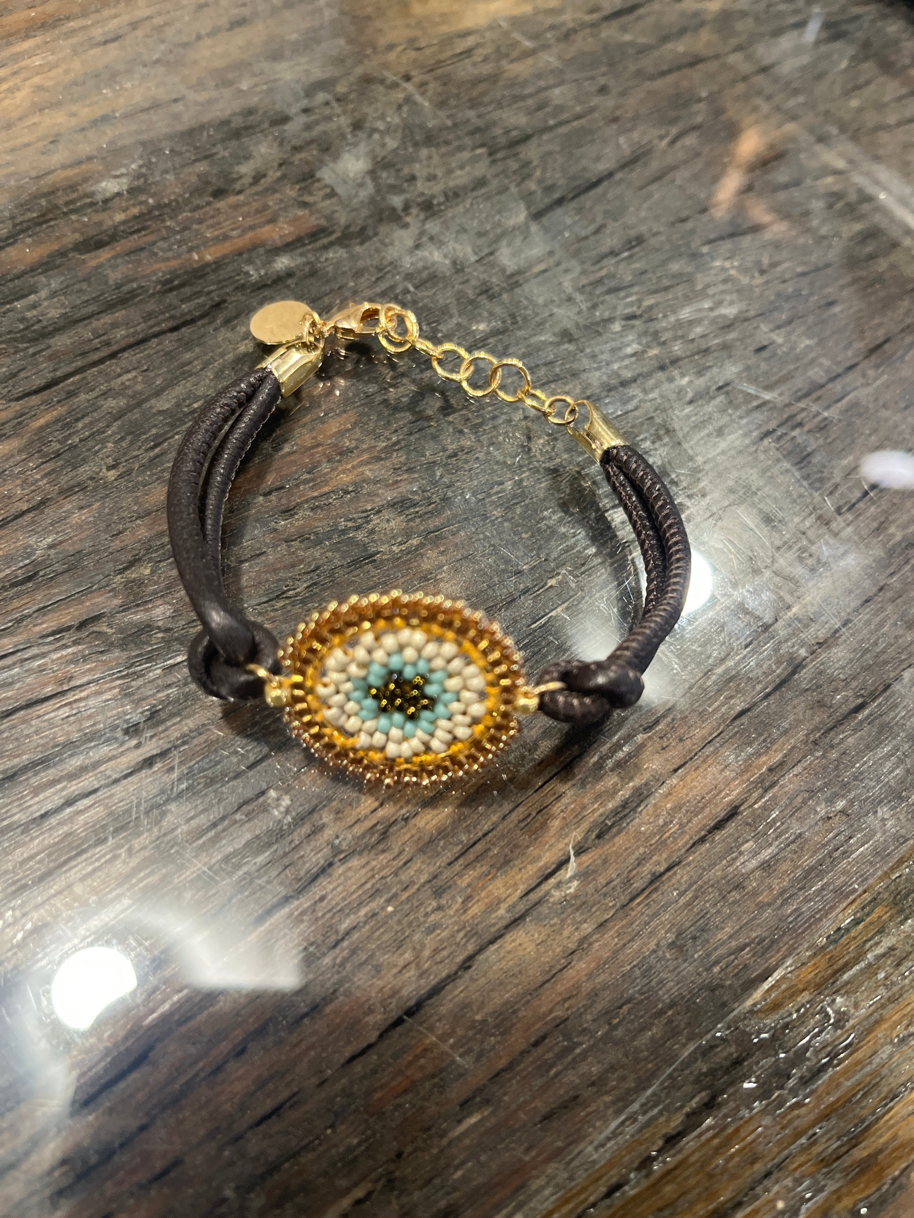 Maq Jewelry Armbånd i Læder – Gylden & Turkis | Håndlavet på Mallorca